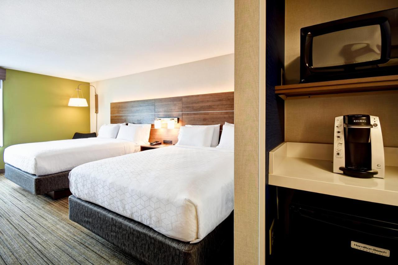 Holiday Inn Express Newport North - Middletown By Ihg Exterior photo
